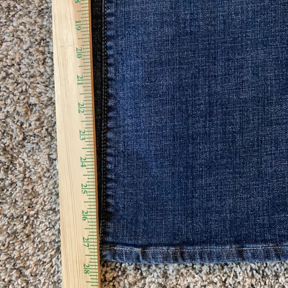 Levi’s Perfectly Slimming BootCut 512 Jeans SZ 10S - Picture 9 of 9